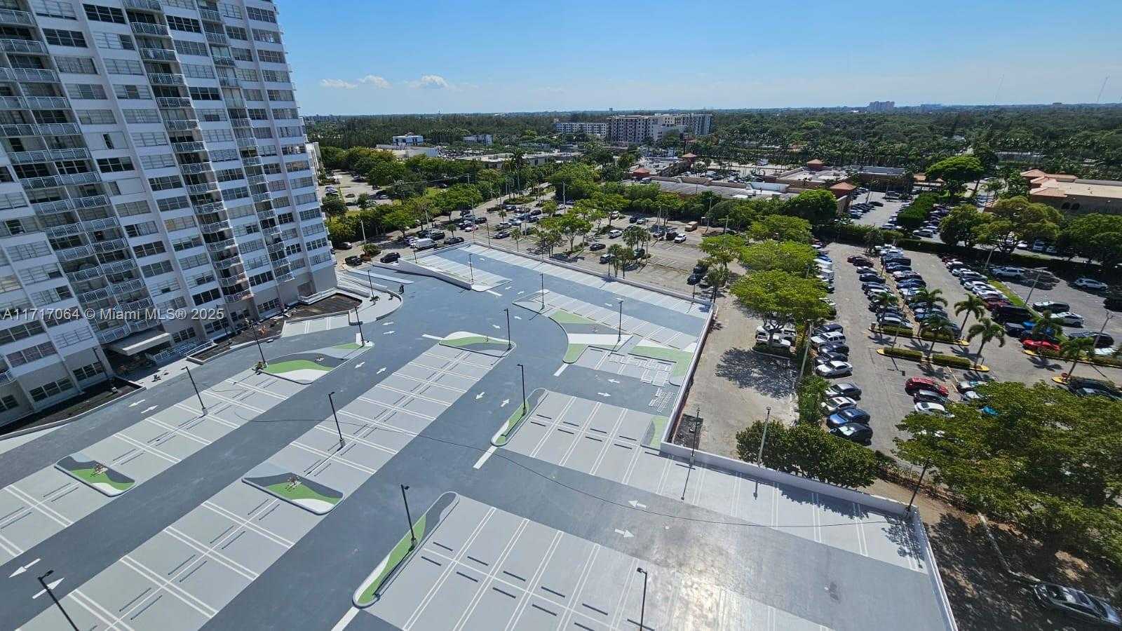 Small Image of 18051 BISCAYNE BLVD #1204, Aventura Number 49