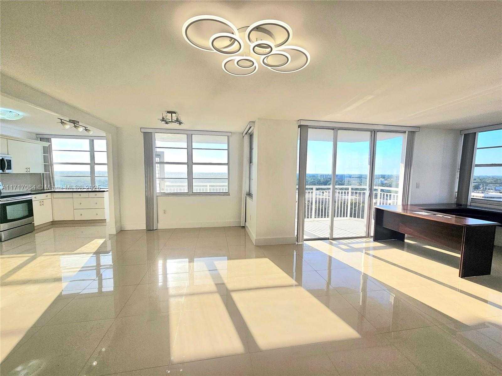 Small Image of 18051 BISCAYNE BLVD #1204, Aventura Number 6
