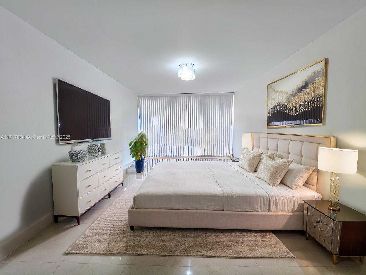 Small Image of 18051 BISCAYNE BLVD #1204, Aventura Number 9