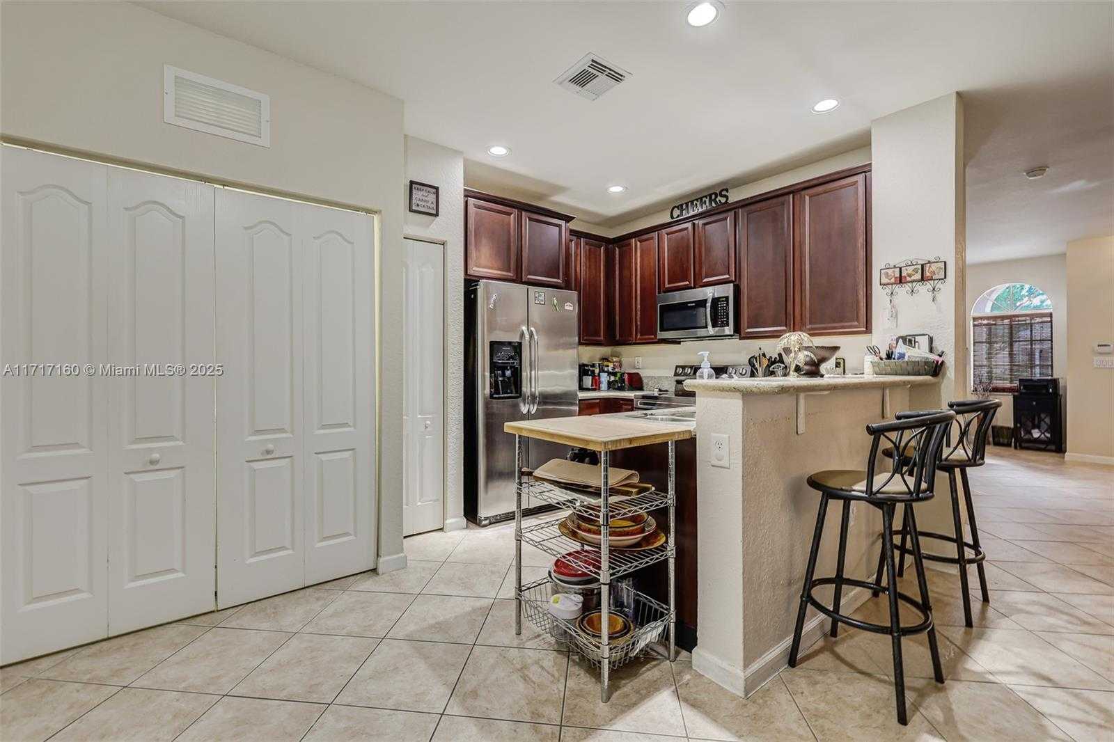 Small Image of 14071 SW 273rd Terrace, Homestead, FL 33032, USA Number 10