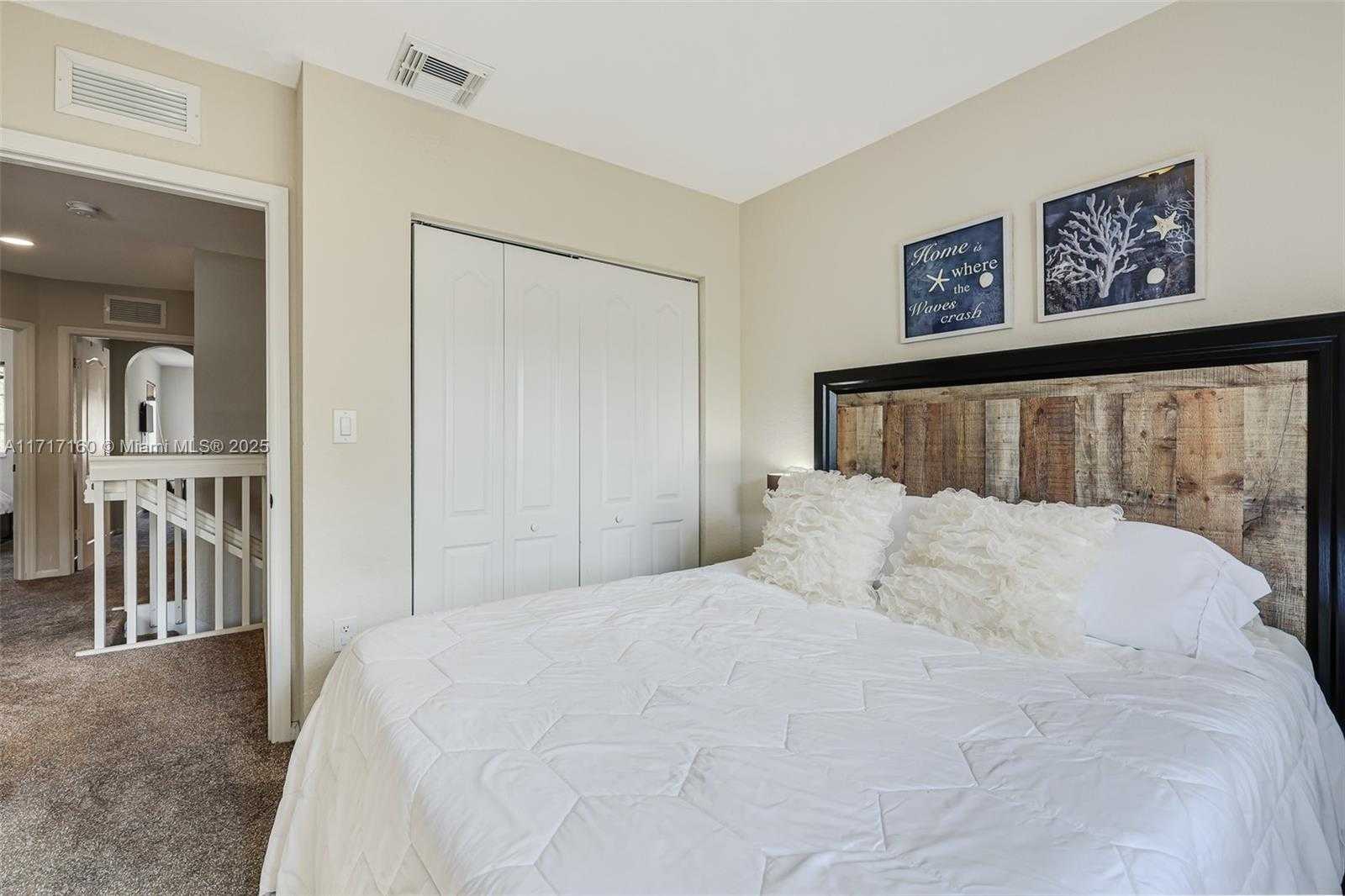 Small Image of 14071 SW 273rd Terrace, Homestead, FL 33032, USA Number 24