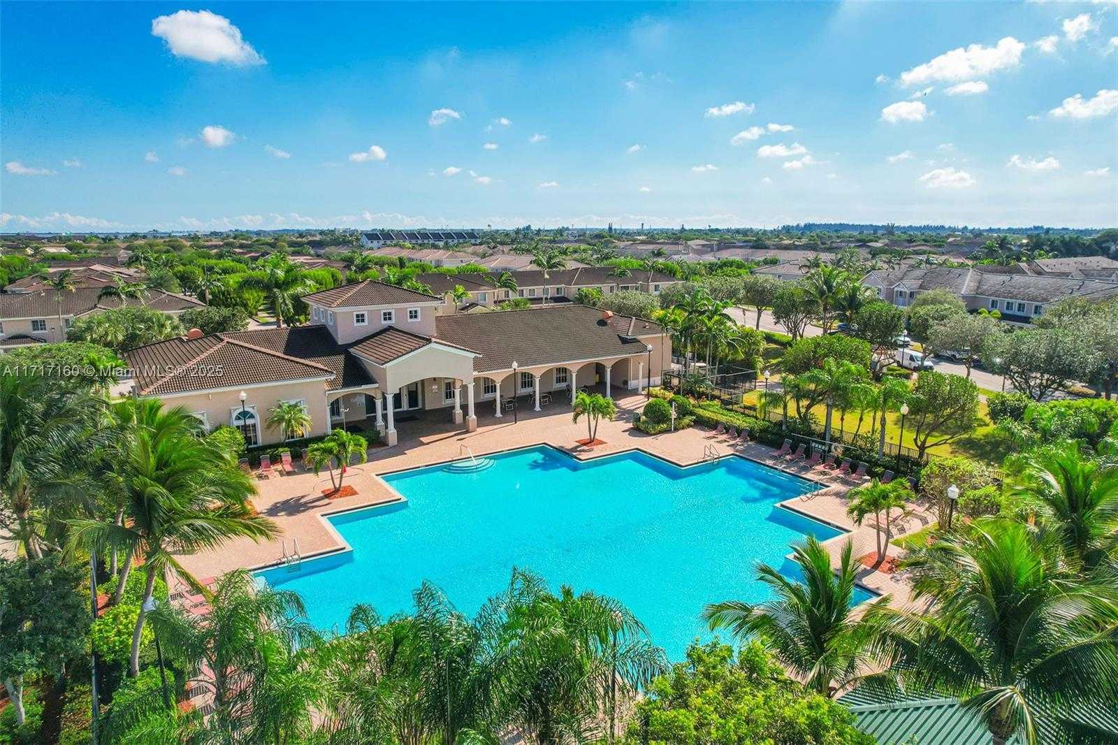 Small Image of 14071 SW 273rd Terrace, Homestead, FL 33032, USA Number 31
