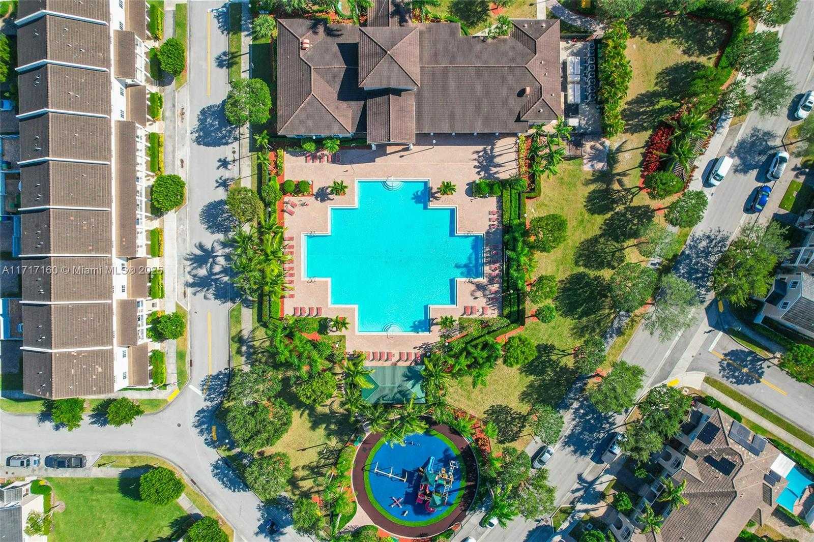 Small Image of 14071 SW 273rd Terrace, Homestead, FL 33032, USA Number 33