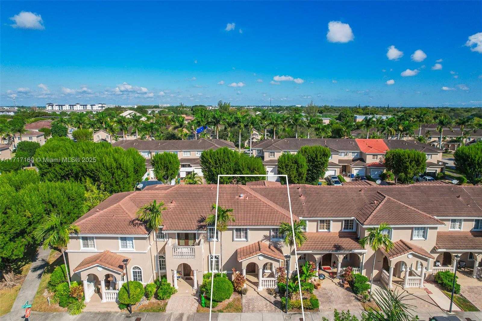 Small Image of 14071 SW 273rd Terrace, Homestead, FL 33032, USA Number 35
