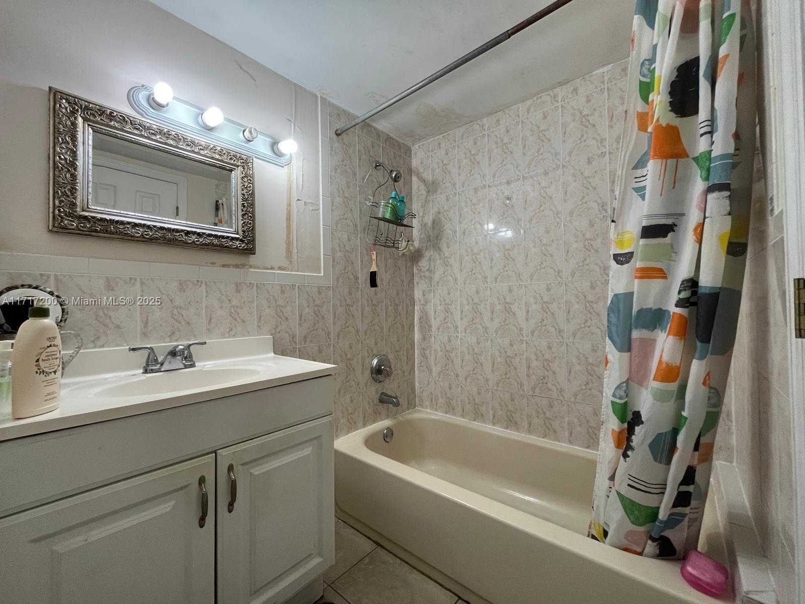 Small Image of 12290 NORTH EAST 11TH CT #203, North Miami Number 11