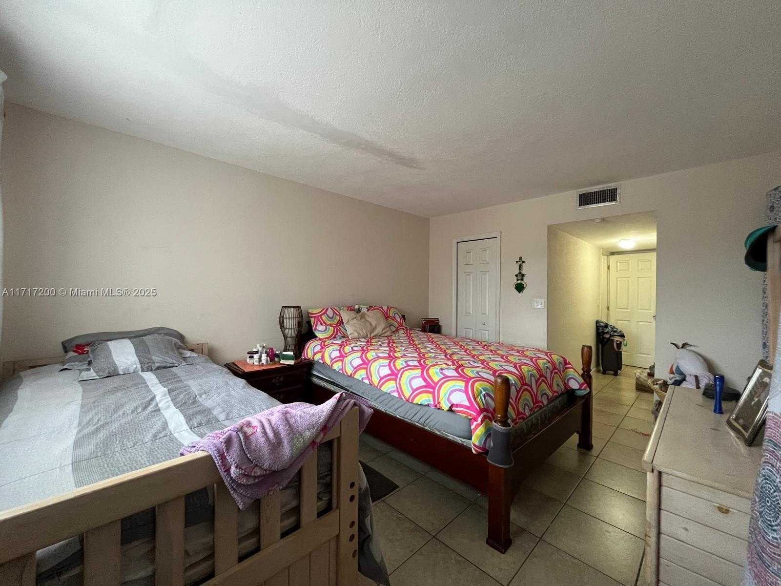 Small Image of 12290 NORTH EAST 11TH CT #203, North Miami Number 9