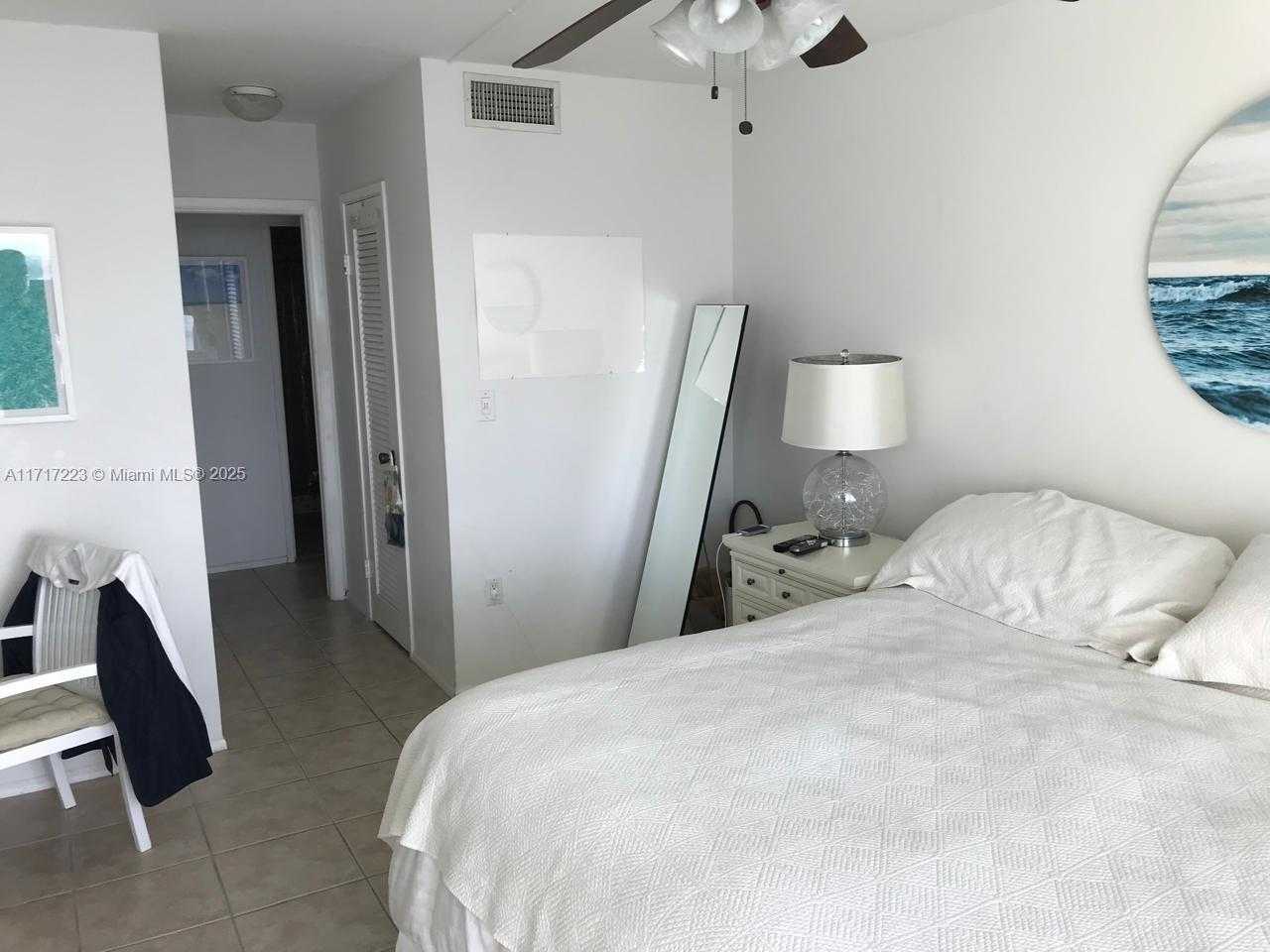 Small Image of 1301 NORTH EAST MIAMI GARDENS DR #1024W, Miami Number 17