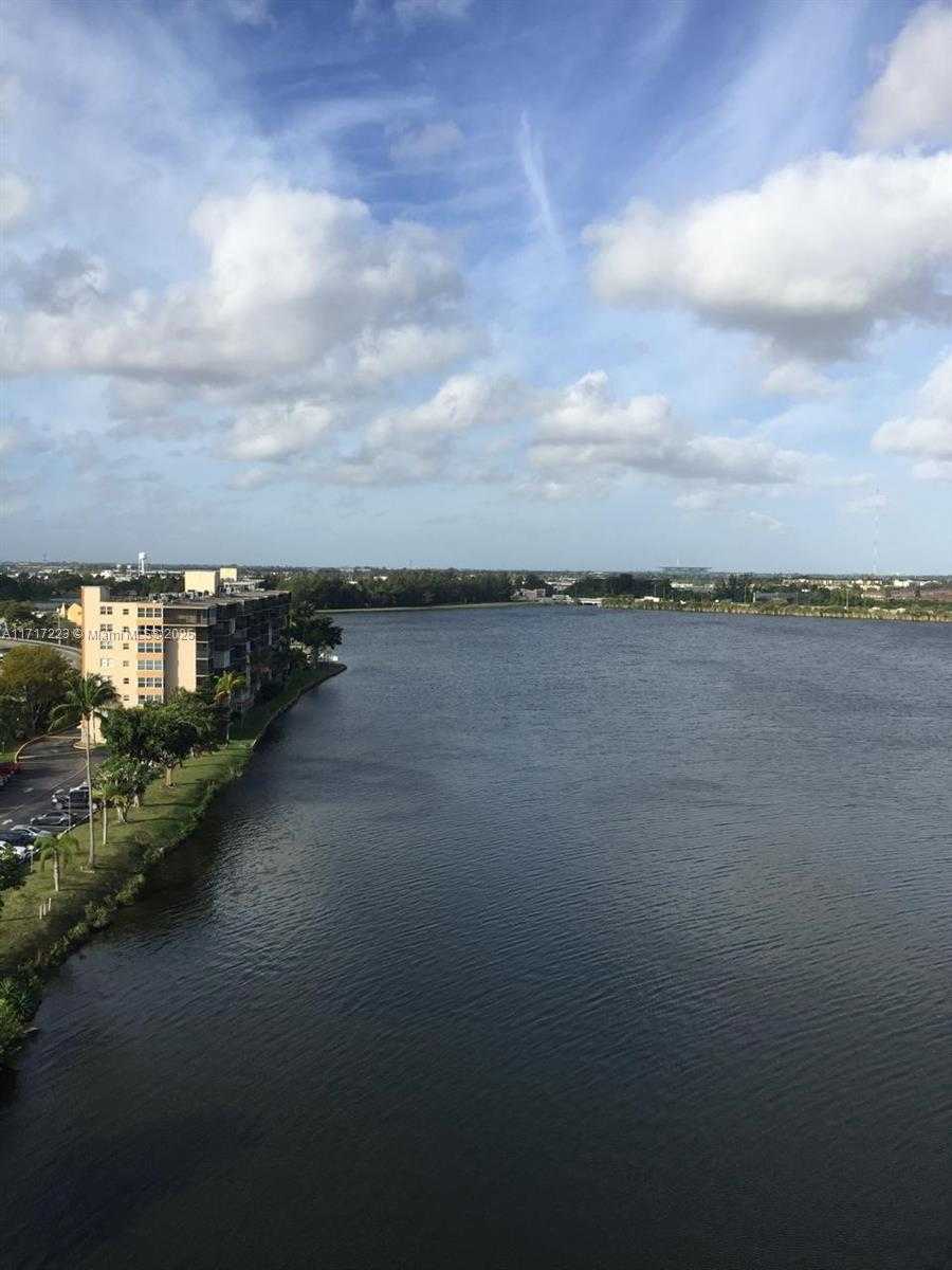 Small Image of 1301 NORTH EAST MIAMI GARDENS DR #1024W, Miami Number 9