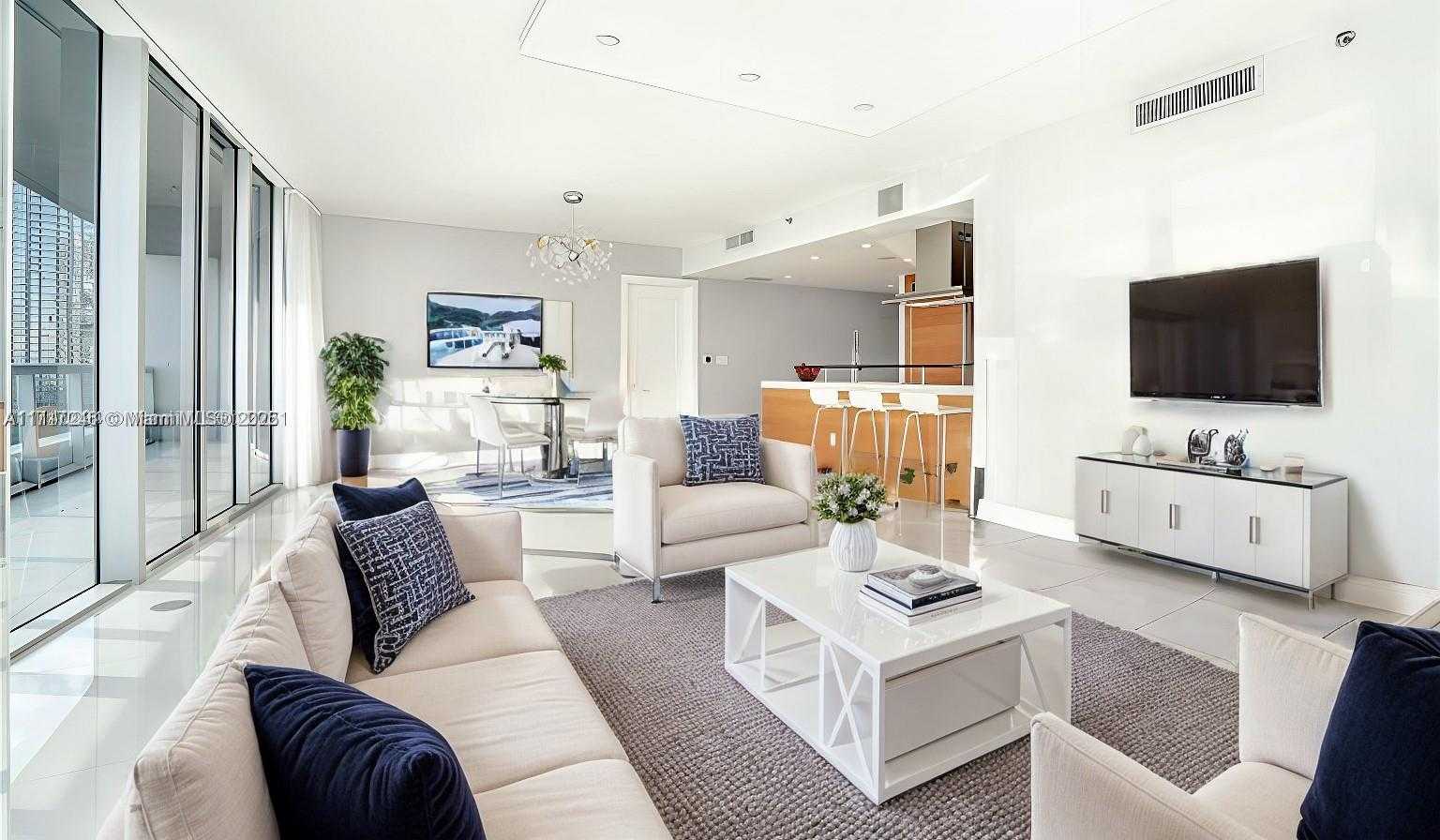 Small Image of 495 BRICKELL AVE #2301, Miami Number 3
