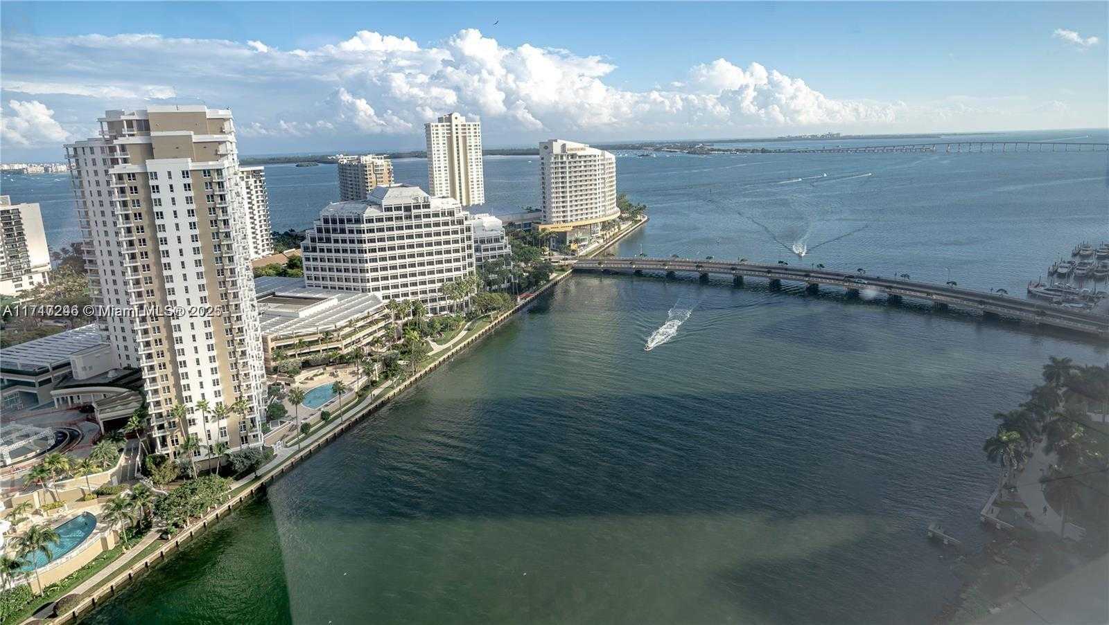 Small Image of 495 BRICKELL AVE #2301, Miami Number 37