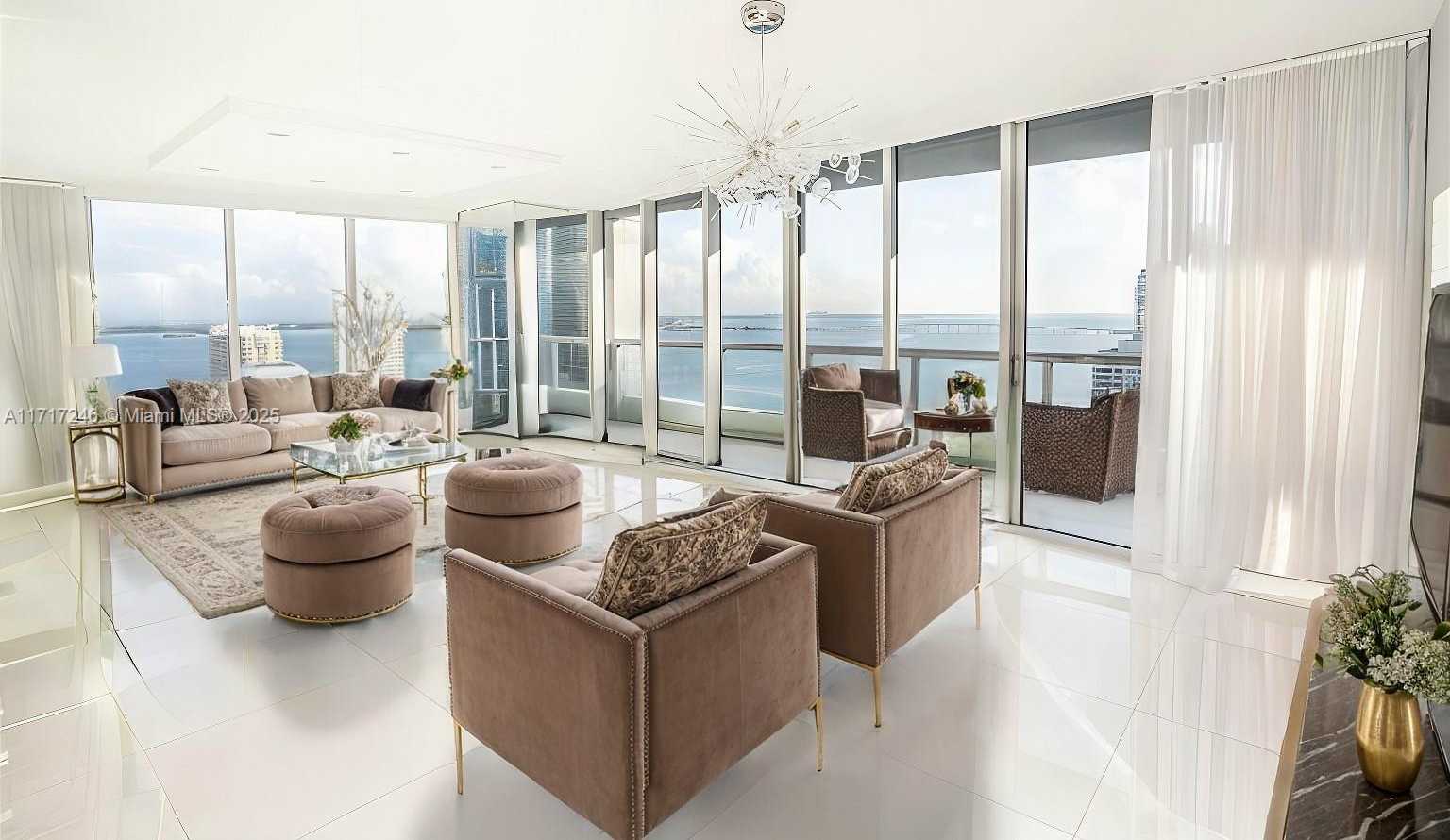 Small Image of 495 BRICKELL AVE #2301, Miami Number 4