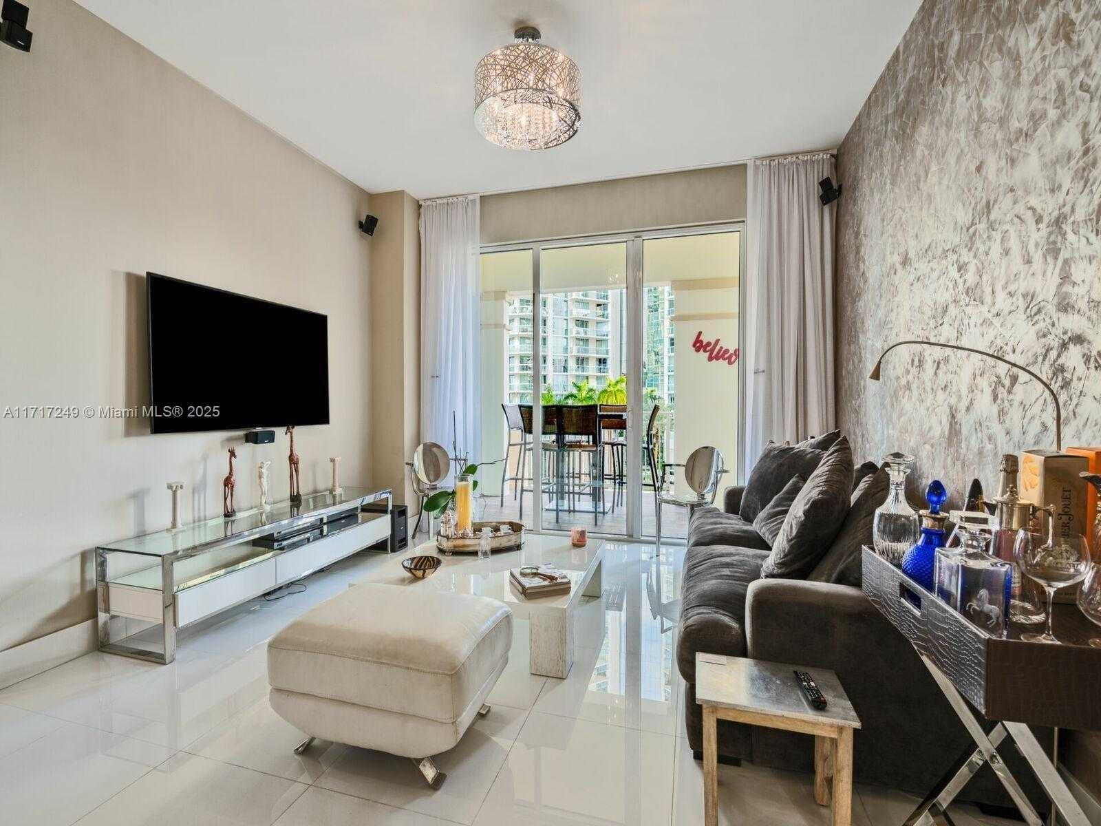 Small Image of 200 SUNNY ISLES BLVD #TH-404, Sunny Isles Beach Number 3
