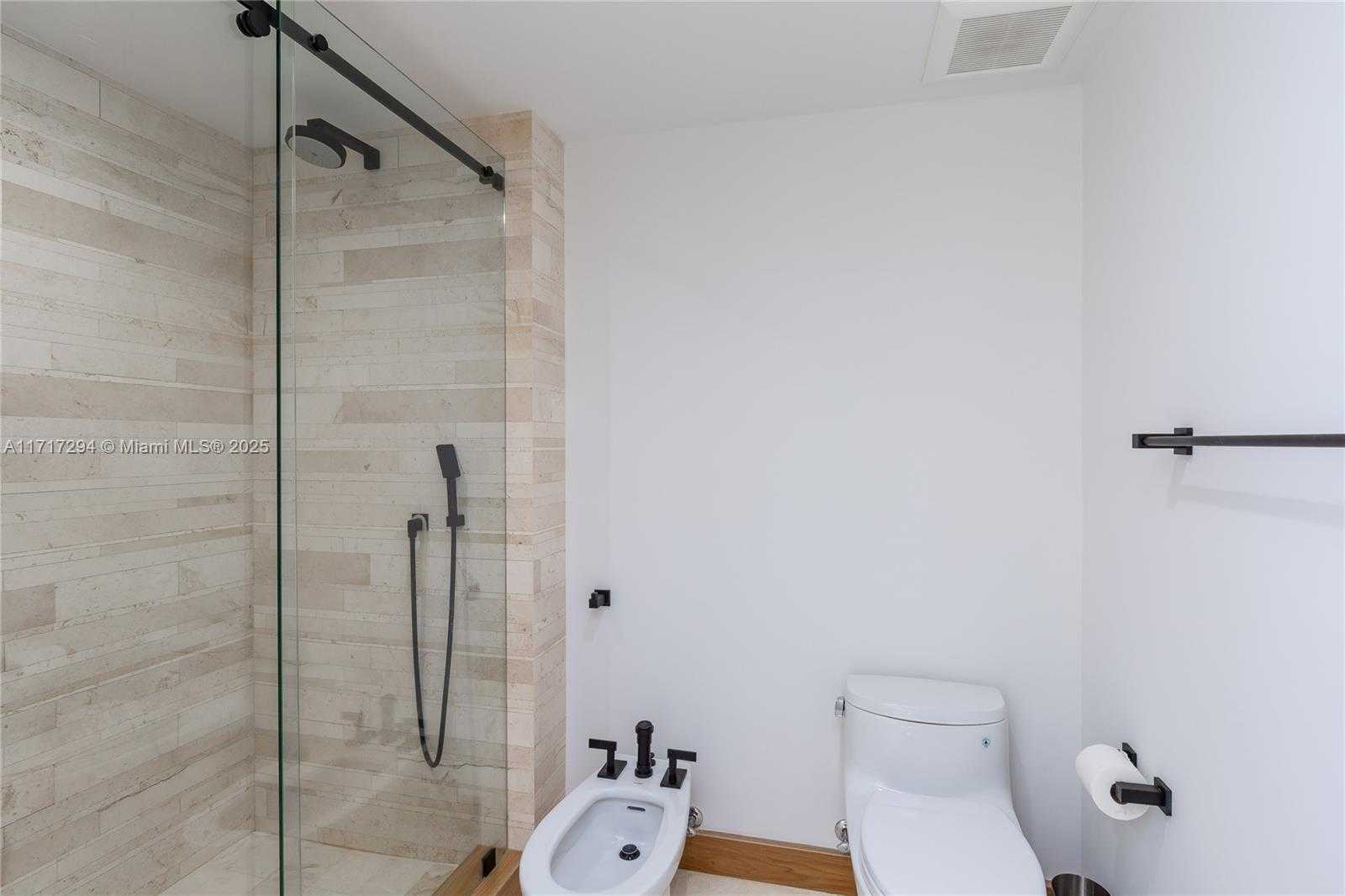 Small Image of 19111 COLLINS AVE #901, Sunny Isles Beach Number 24
