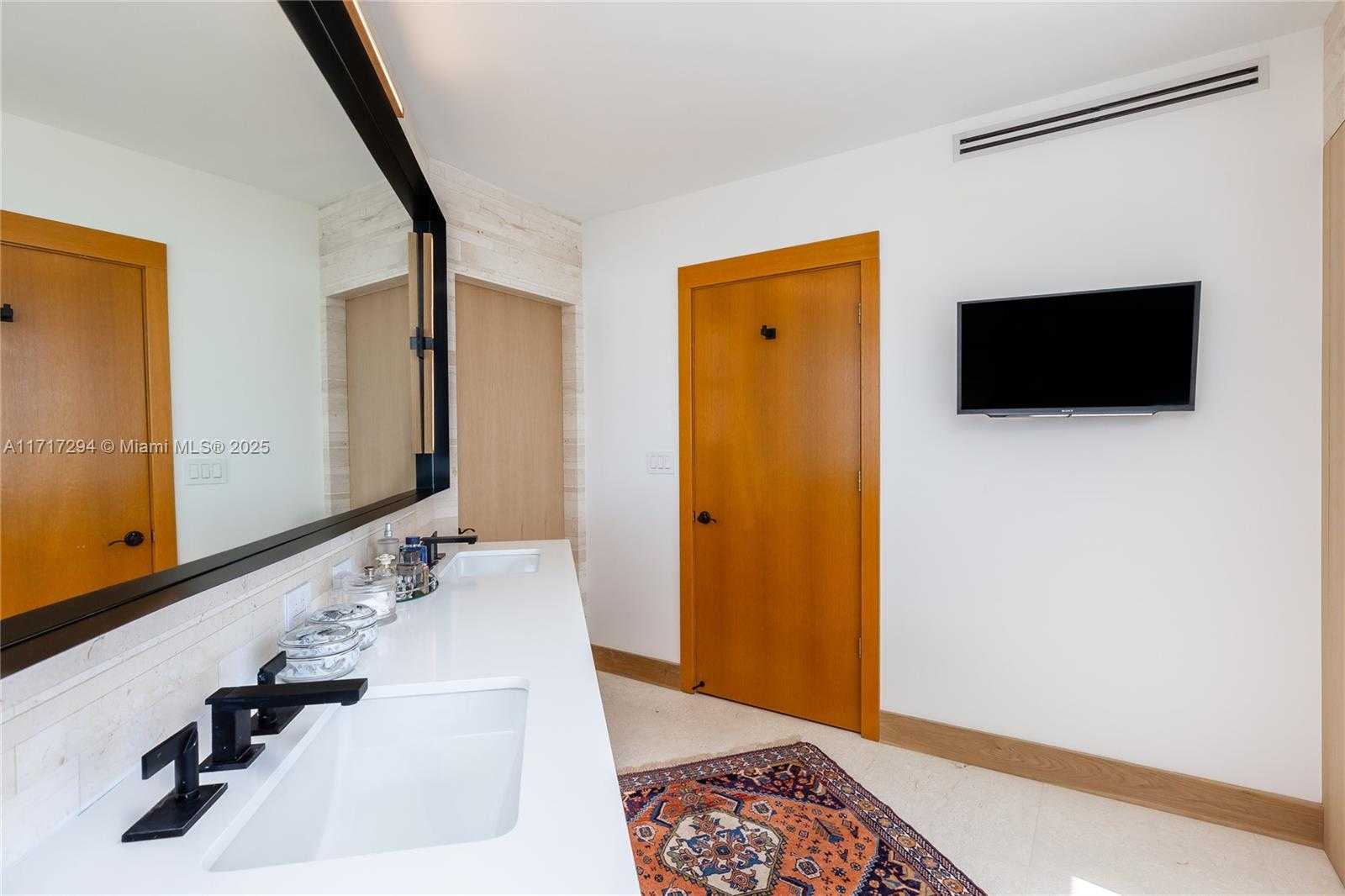 Small Image of 19111 COLLINS AVE #901, Sunny Isles Beach Number 25