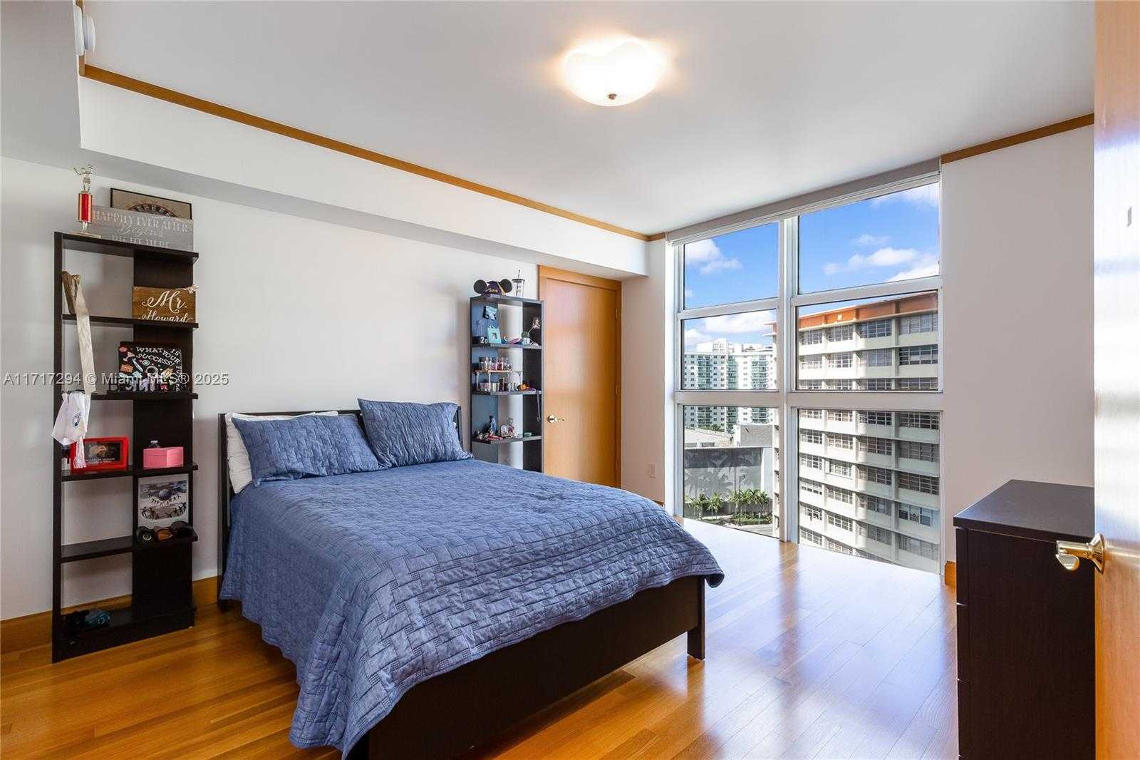Small Image of 19111 COLLINS AVE #901, Sunny Isles Beach Number 28