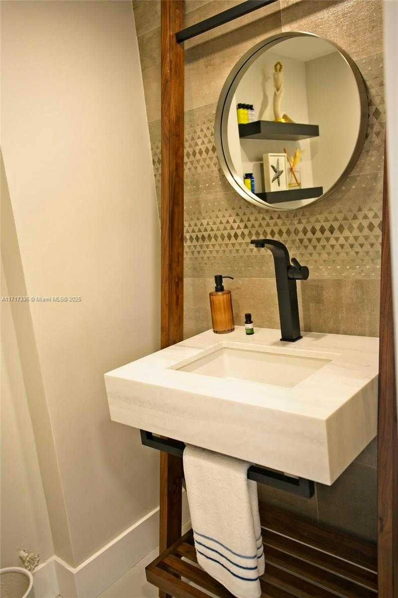 Small Image of 3849 NORTH EAST 169TH ST #302, North Miami Beach Number 14