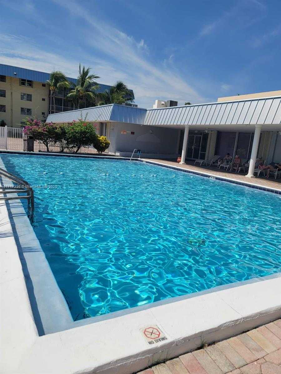 Small Image of 3849 NORTH EAST 169TH ST #302, North Miami Beach Number 16