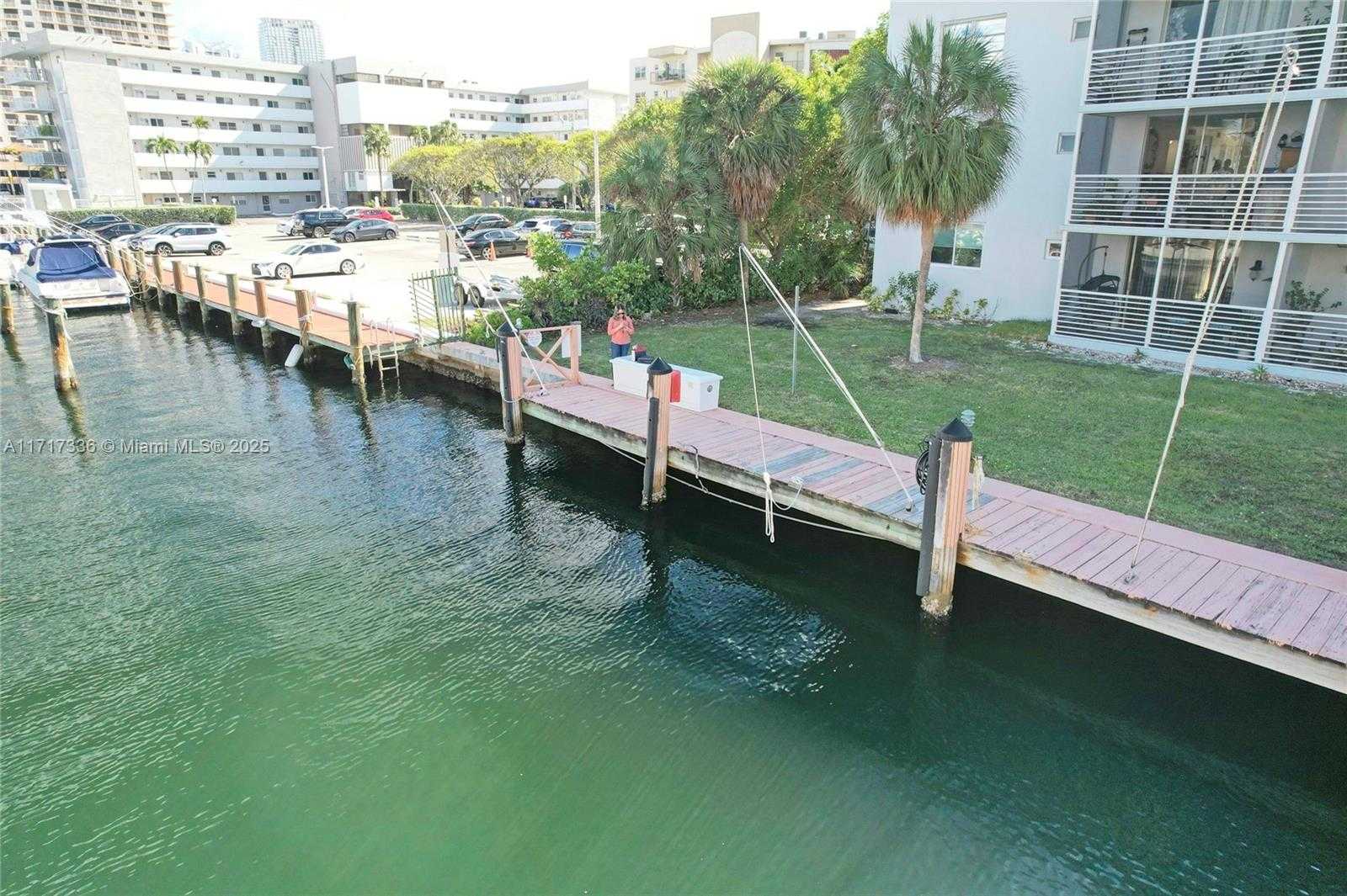 Small Image of 3849 NORTH EAST 169TH ST #302, North Miami Beach Number 19