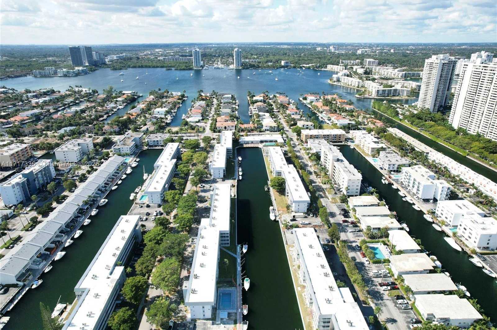 Small Image of 3849 NORTH EAST 169TH ST #302, North Miami Beach Number 25