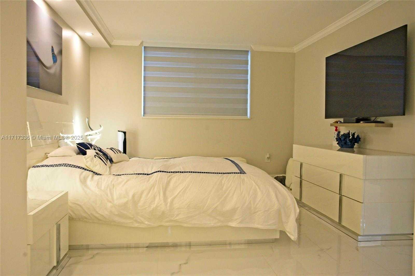Small Image of 3849 NORTH EAST 169TH ST #302, North Miami Beach Number 32