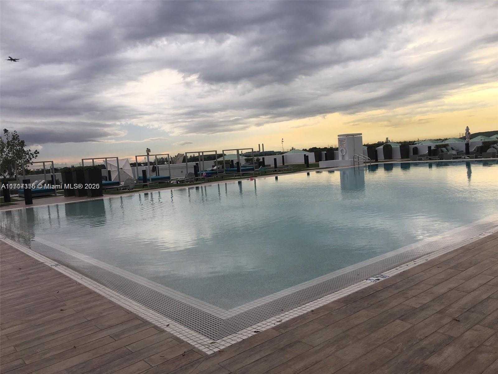 Small Image of 5300 NORTH WEST 85TH AVE #1803, Doral Number 12