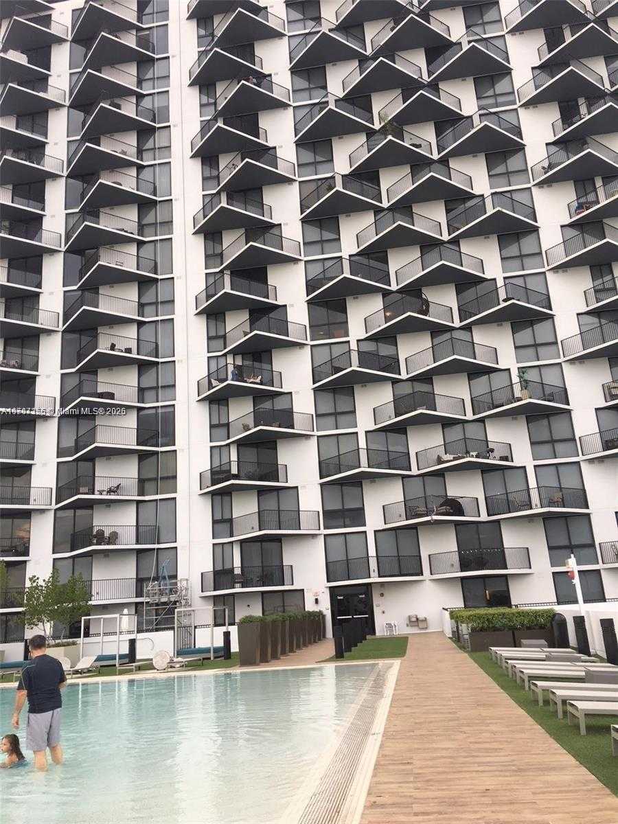 Small Image of 5300 NORTH WEST 85TH AVE #1803, Doral Number 14