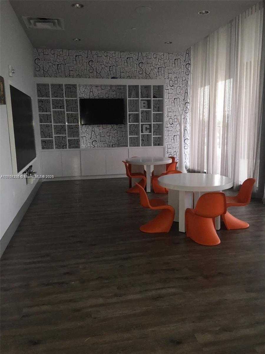 Small Image of 5300 NORTH WEST 85TH AVE #1803, Doral Number 26