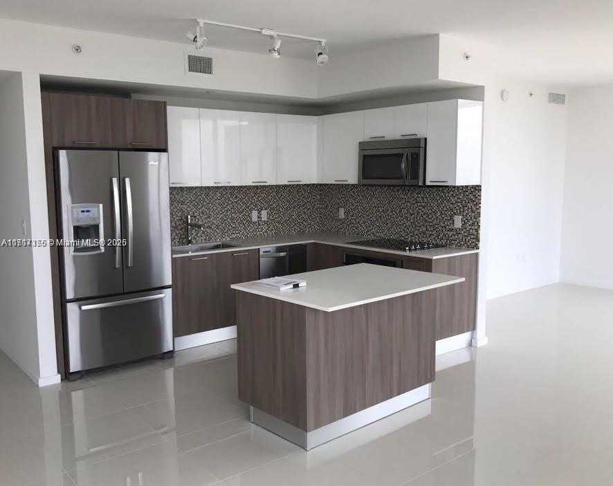 Small Image of 5300 NORTH WEST 85TH AVE #1803, Doral Number 3
