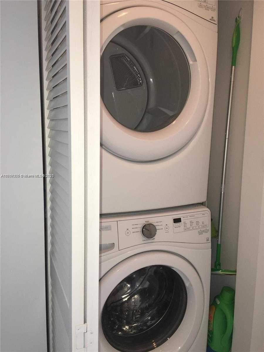 Small Image of 5300 NORTH WEST 85TH AVE #1803, Doral Number 9