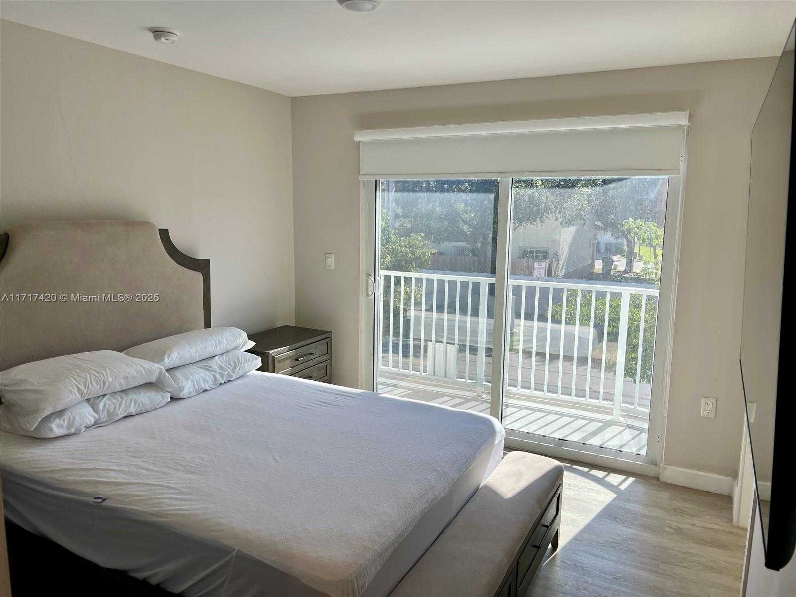 Small Image of 13966 SOUTH WEST 259TH WAY, Homestead Number 17