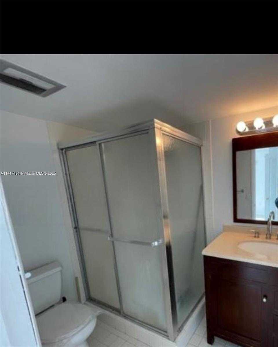 Small Image of 1020 94TH ST #203, Bay Harbor Islands Number 5