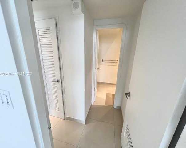 Small Image of 1000 WEST AVE #PH-07, Miami Beach Number 12