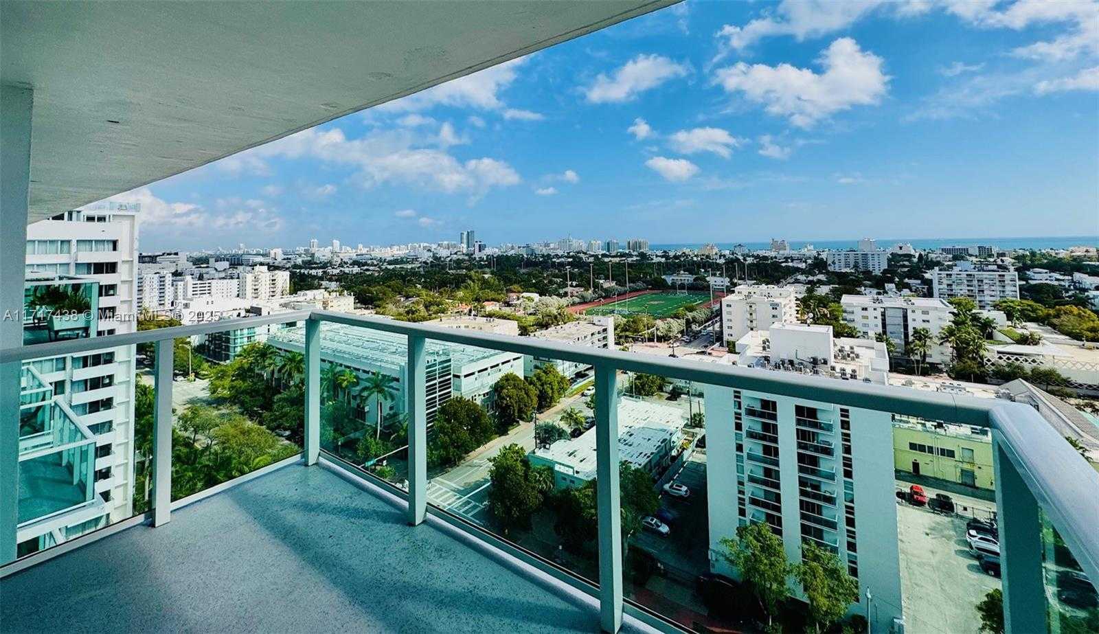 Small Image of 1000 WEST AVE #PH-07, Miami Beach Number 23