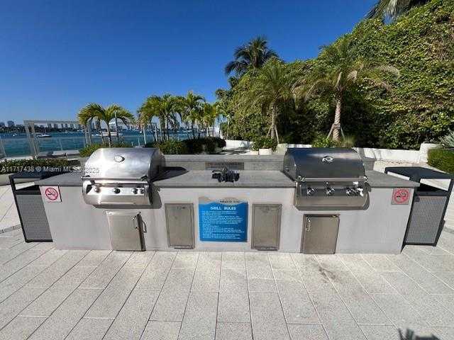 Small Image of 1000 WEST AVE #PH-07, Miami Beach Number 27