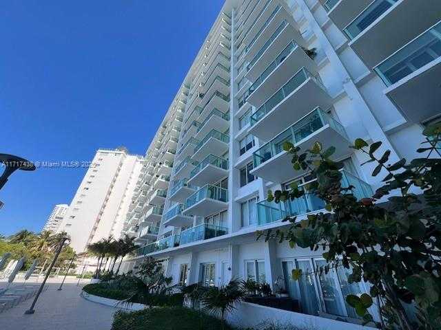 Small Image of 1000 WEST AVE #PH-07, Miami Beach Number 32