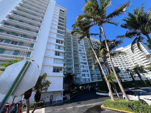 Small Image of 1000 WEST AVE #PH-07, Miami Beach Number 36