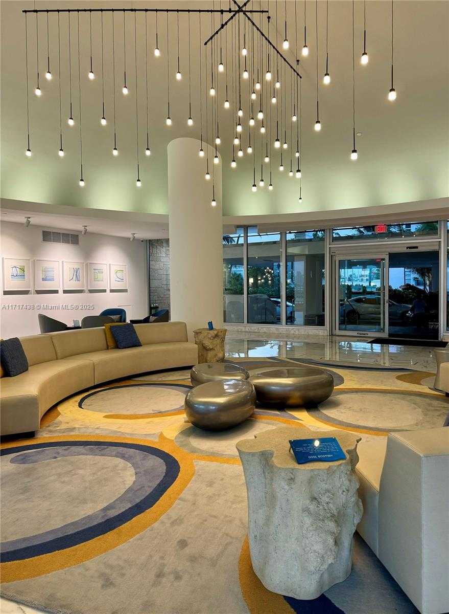 Small Image of 1000 WEST AVE #PH-07, Miami Beach Number 42