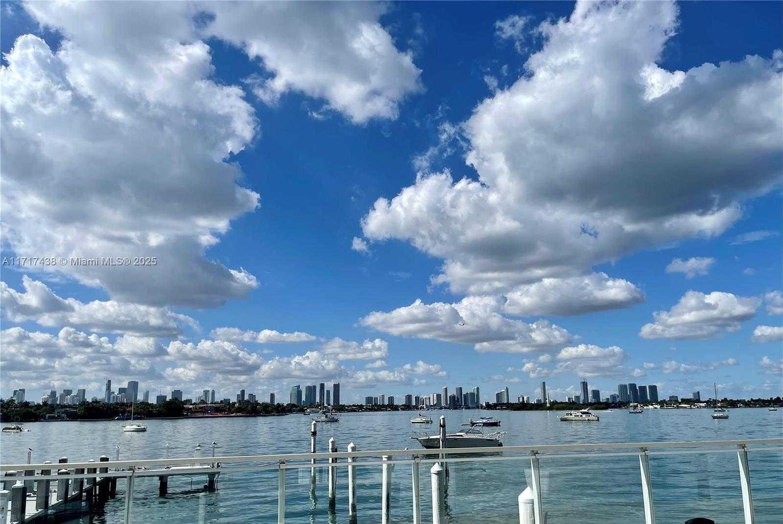 Small Image of 1000 WEST AVE #PH-07, Miami Beach Number 47