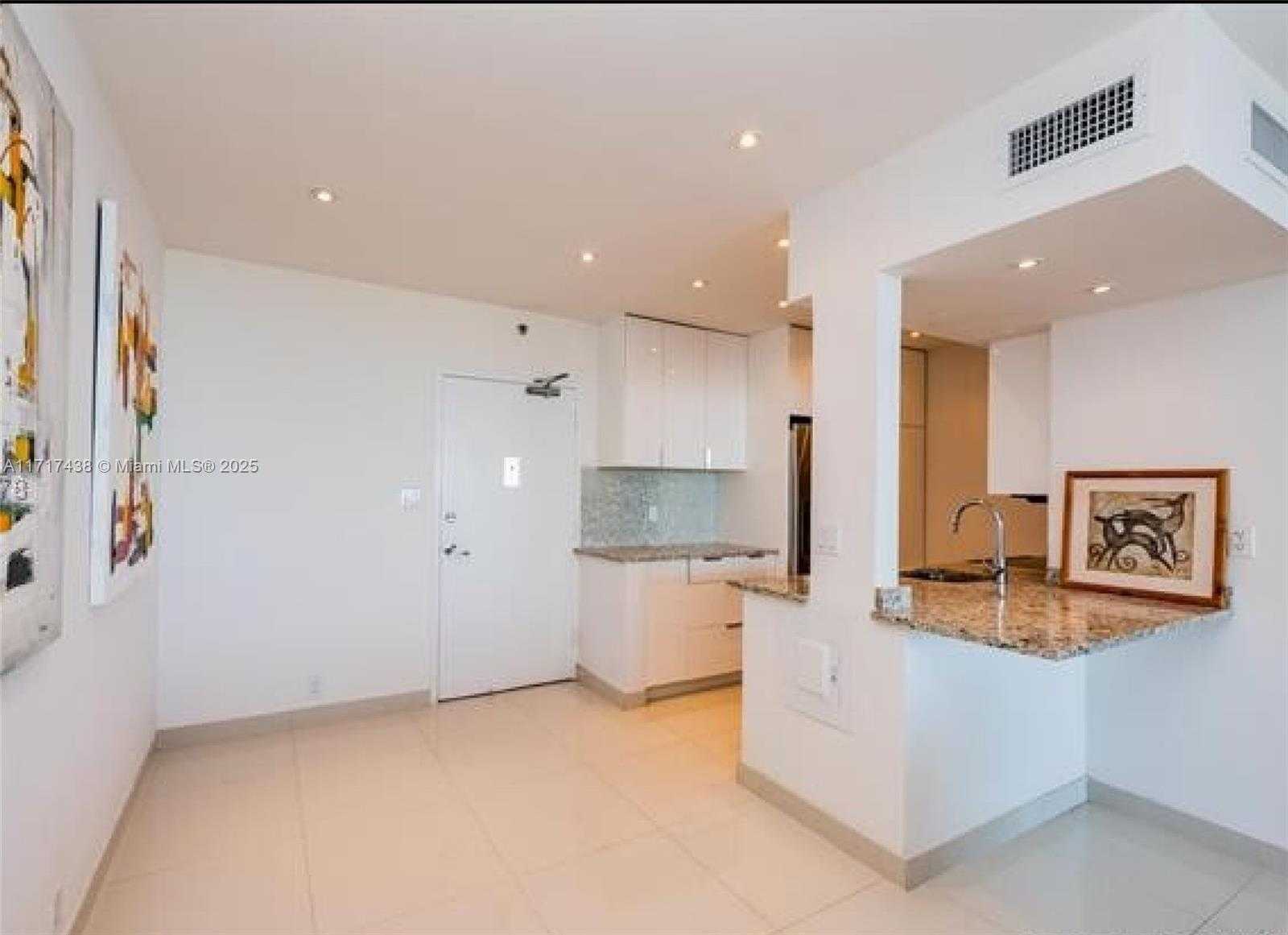 Small Image of 1000 WEST AVE #PH-07, Miami Beach Number 53
