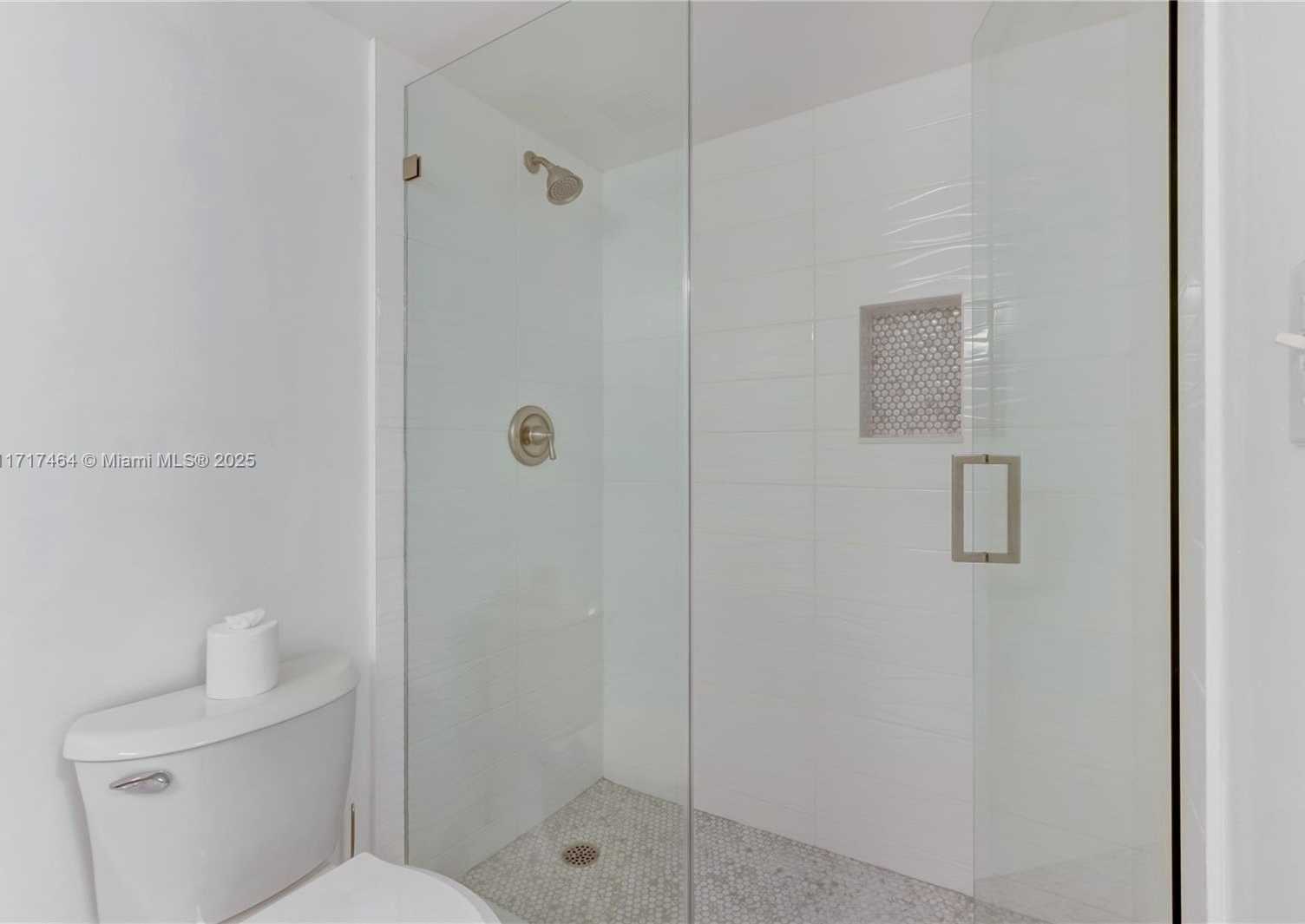 Small Image of 1200 BRICKELL BAY DR #2424, Miami Number 13