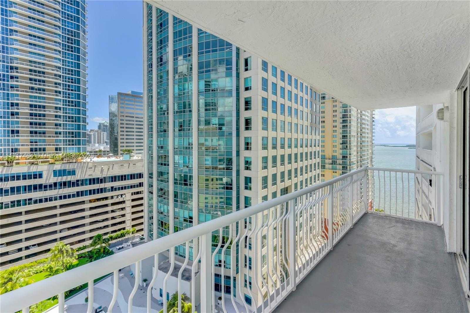 Small Image of 1200 BRICKELL BAY DR #2424, Miami Number 22