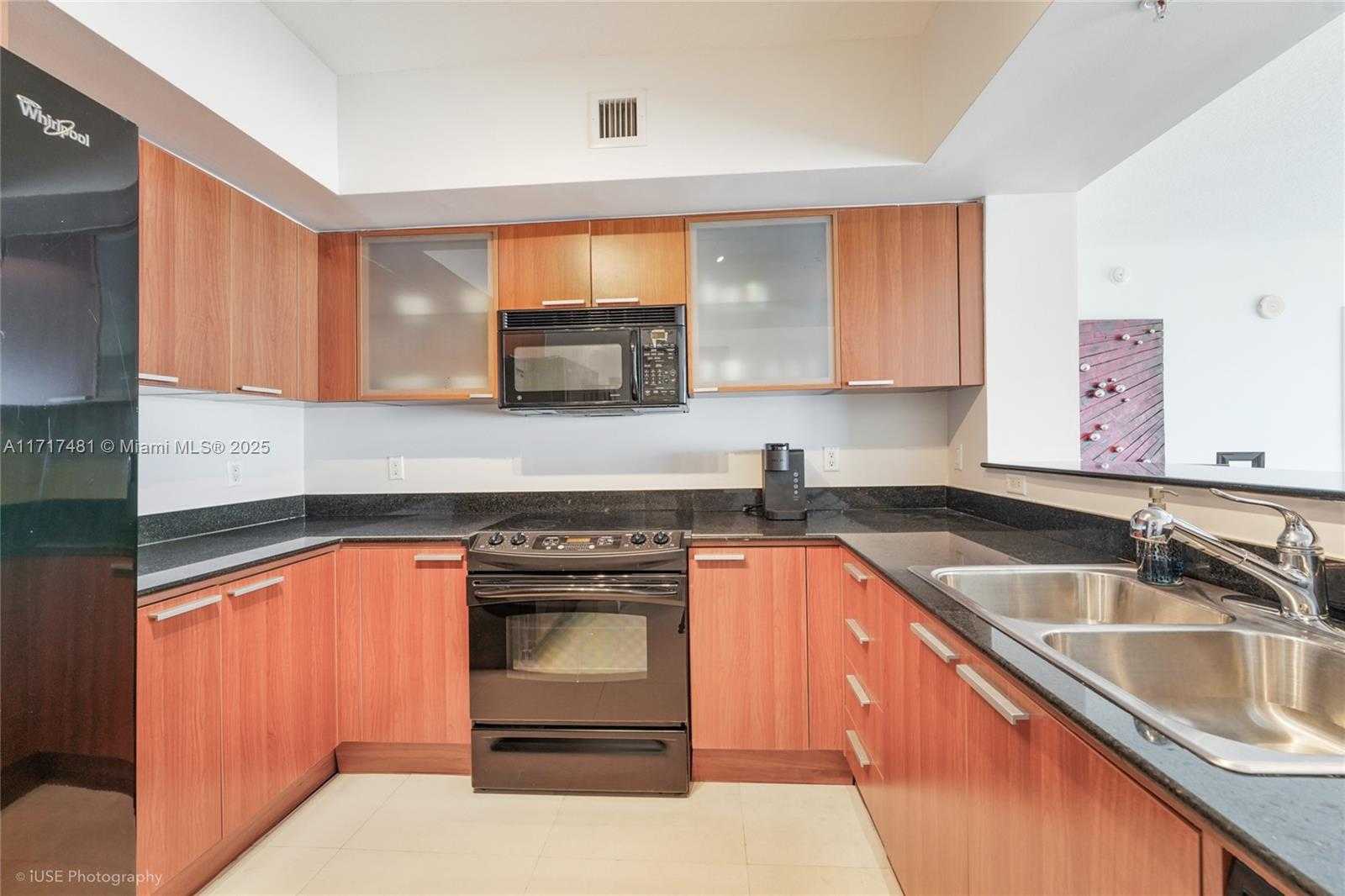 Small Image of 16699 COLLINS AVE #2407, Sunny Isles Beach Number 7