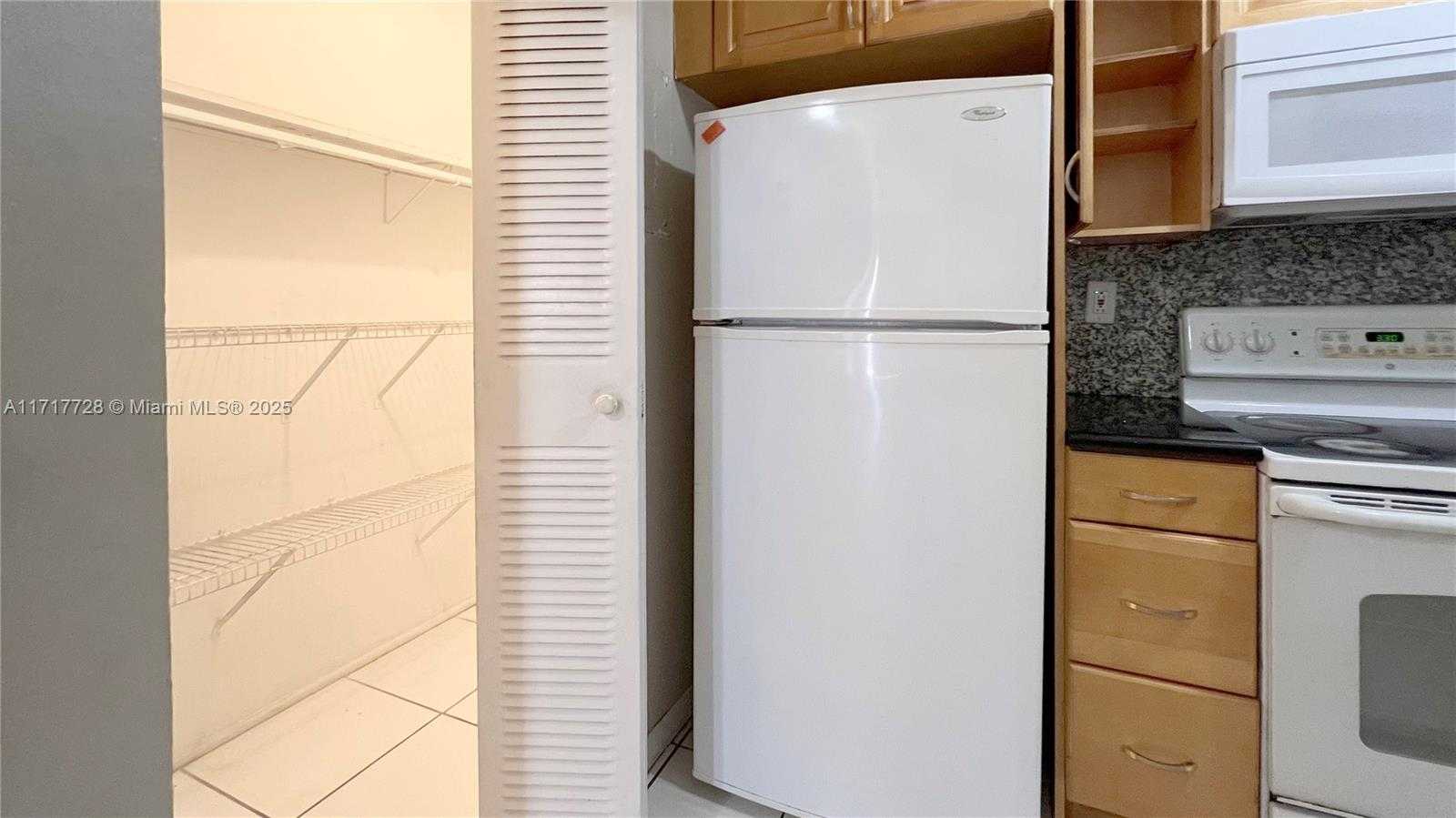 Small Image of 4530 NORTH WEST 79TH AVE #2A, Doral Number 18