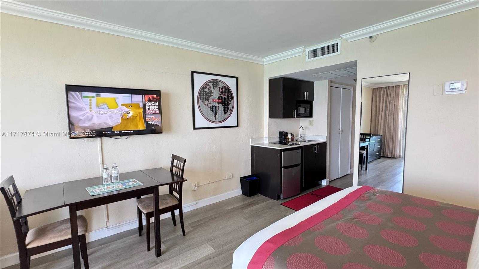 Small Image of 19201 COLLINS AVE #1011, Sunny Isles Beach Number 17