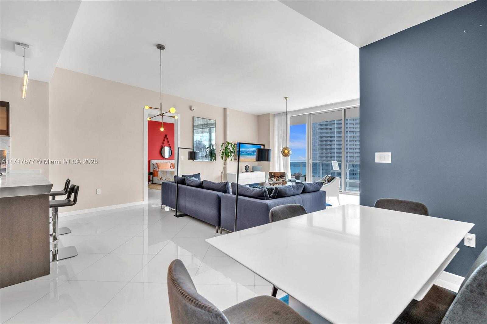 Small Image of 200 BISCAYNE BOULEVARD WAY #4804, Miami Number 15