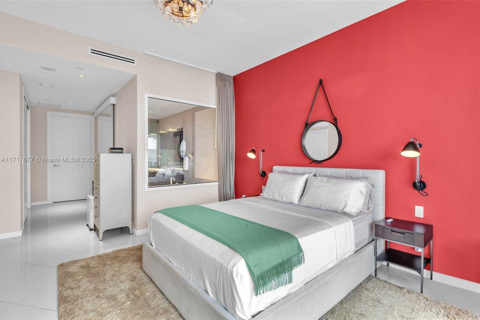 Small Image of 200 BISCAYNE BOULEVARD WAY #4804, Miami Number 18
