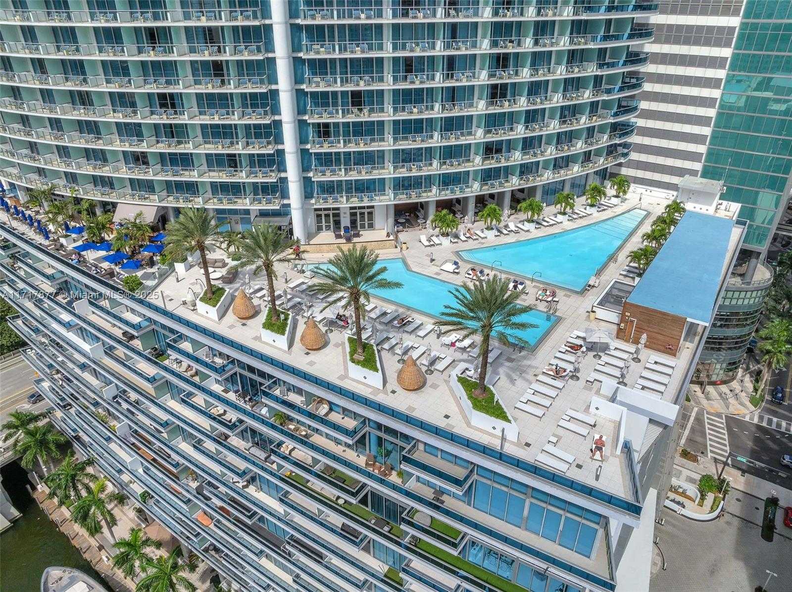 Small Image of 200 BISCAYNE BOULEVARD WAY #4804, Miami Number 29