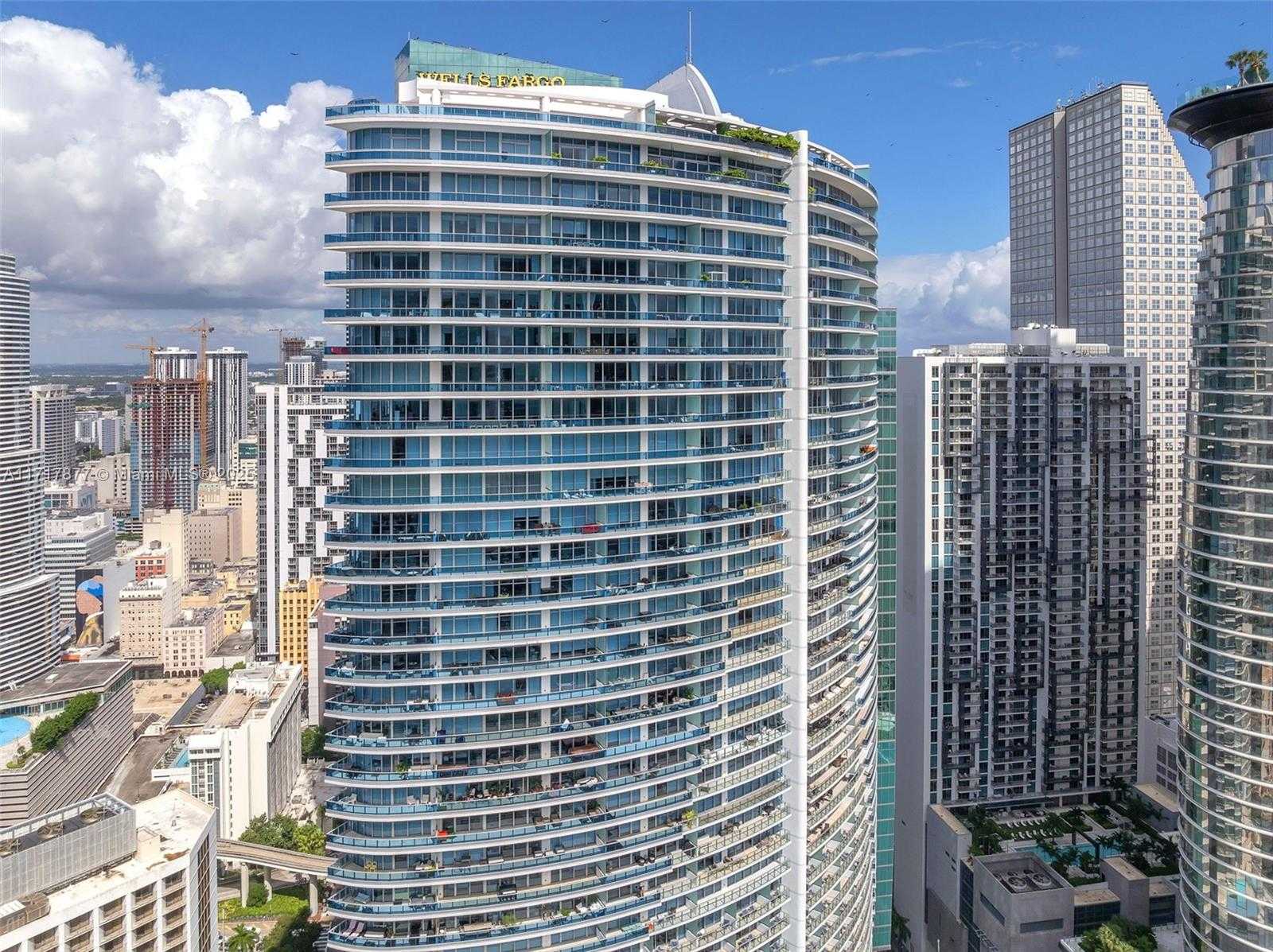 Small Image of 200 BISCAYNE BOULEVARD WAY #4804, Miami Number 32