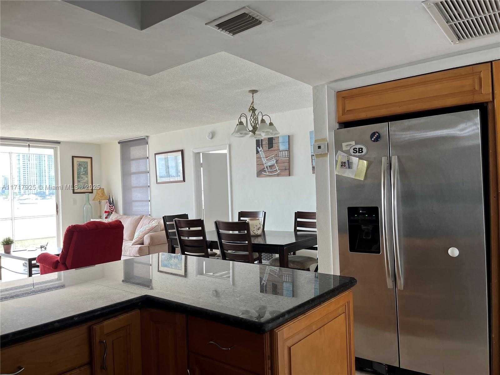 Small Image of 2920 POINT EAST DR #N106, Aventura Number 5