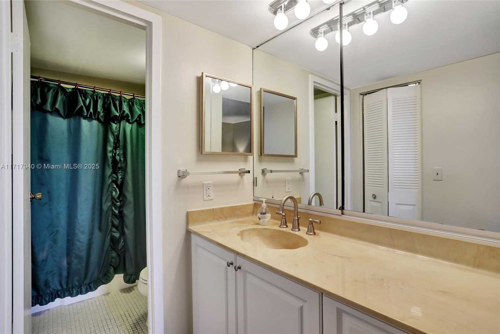 Small Image of 1402 NORTH WEST 80TH AVE #410, Margate Number 11